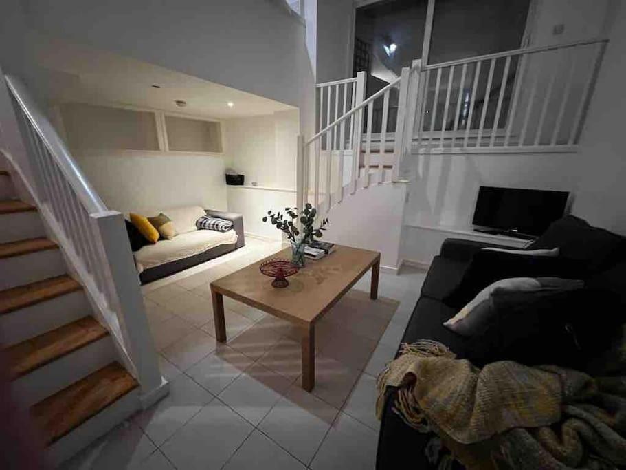 Barbican Pad By Condokeeper Лондон Экстерьер фото